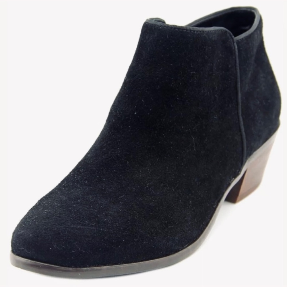 CROWN VINTAGE • Black Suede Leather Tabitha Heeled Ankle Booties, 5.5 - Picture 3 of 16